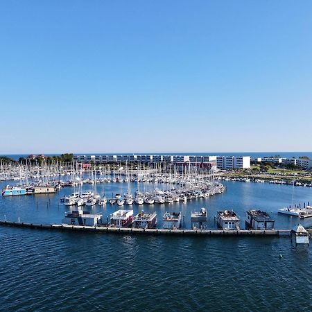 Hausboot Fehmarn Hotel Kültér fotó